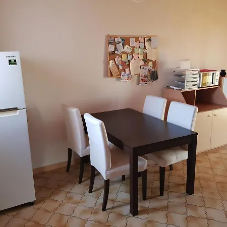 Filippos Apartments 