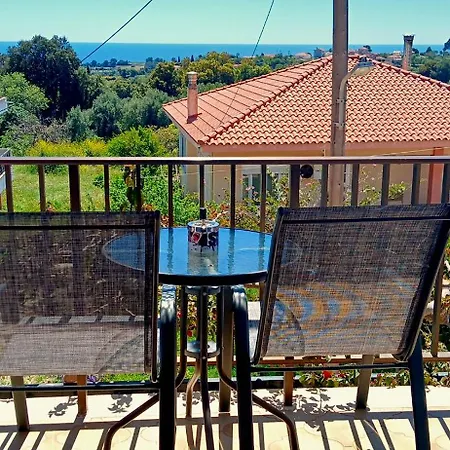 Filippos Apartments 